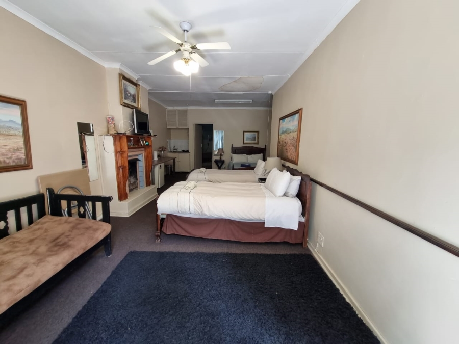 12 Bedroom Property for Sale in Universitas Free State
